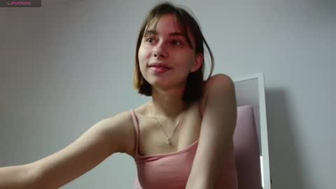 dewkiss online show from November 1, 11:09 pm