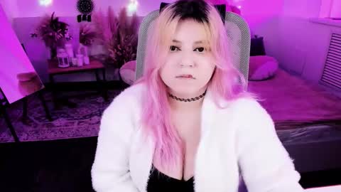 Dia online show from March 4, 8:15 pm