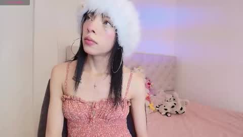 Diamond  online show from March 27, 4:40 pm