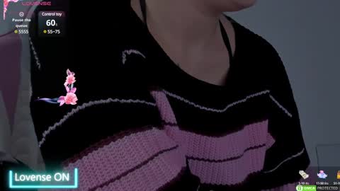 Snapshot of diamond_ava_ chatting on February 28, 6:54 am Thea online show from February 28, 6:54 am