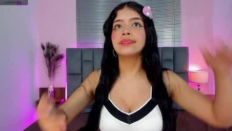 Diamond online show from April 18, 2:03 am