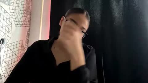 Julia online show from February 20, 9:55 am