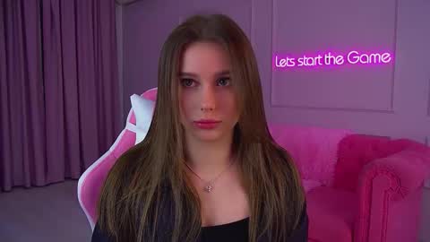 Snapshot of dianabecker chatting on September 14, 6:50 pm Diana online show from September 14, 6:50 pm