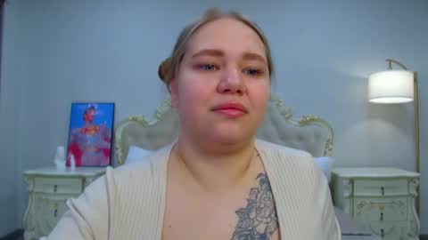 Diana online show from May 8, 7:05 pm