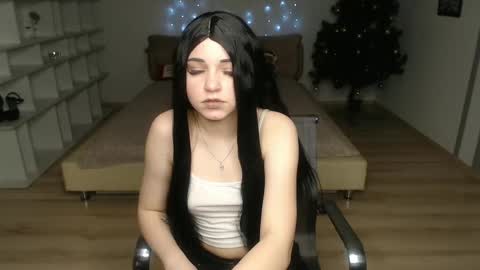 Diana online show from January 8, 1:04 pm