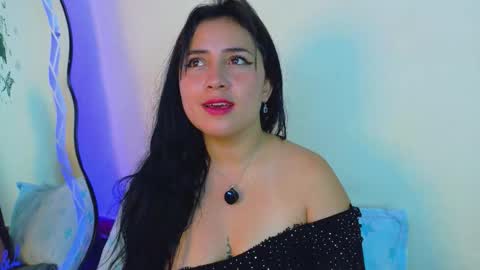 DIANE online show from November 8, 7:19 pm