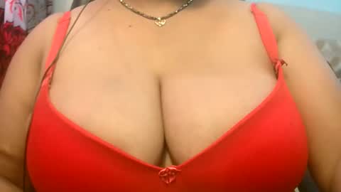 Snapshot of dipa2345 chatting on October 4, 5:13 am dipa2345 online show from October 4, 5:13 am