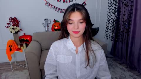 Snapshot of divineamour chatting on October 17, 12:41 pm Hannah online show from October 17, 12:41 pm