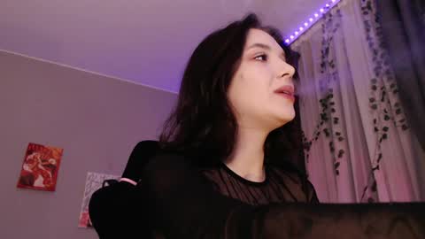 doll1_maiya online show from April 4, 8:51 pm