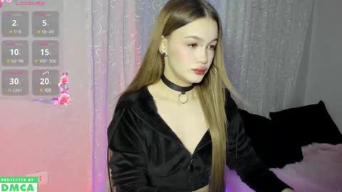 Sonya online show from March 2, 9:30 pm