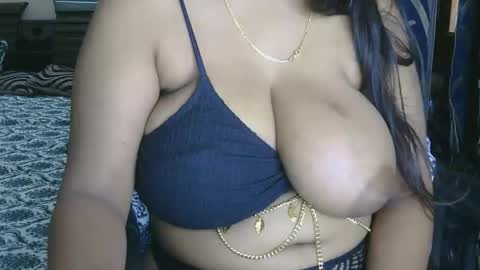 dolly_2 online show from October 10, 5:01 am