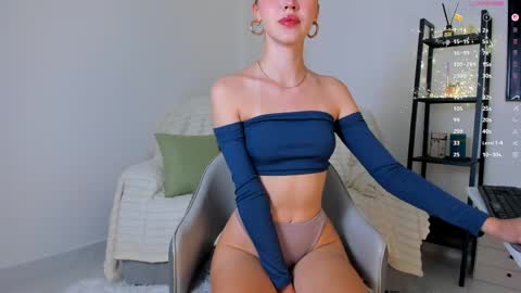 Emily new inst justmilyyy online show from April 30, 5:45 am