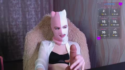 domiiniicana online show from December 14, 3:58 pm