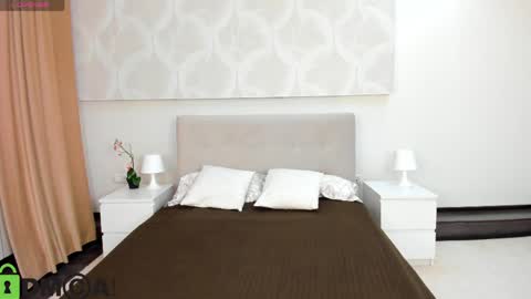 Donna On GMT2 Mon-Fri 3-9 AM online show from April 16, 12:00 am