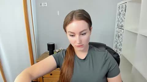 Snapshot of donnasensual chatting on September 12, 4:36 pm DonnaSensual online show from September 12, 4:36 pm