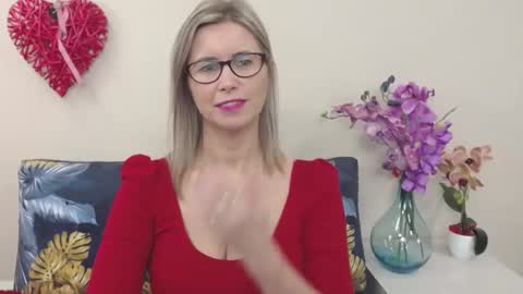 DoreenSexy online show from January 2, 7:23 am