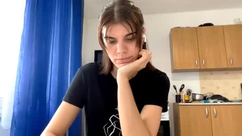 Alice online show from July 24, 9:40 am