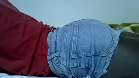 bellie online show from April 1, 9:10 am