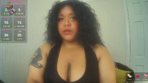 DeeDee online show from May 6, 11:58 am