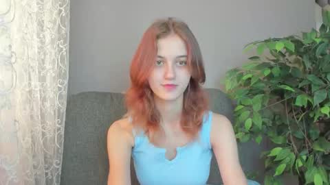 dreamy_pollyyy online show from September 15, 3:15 am