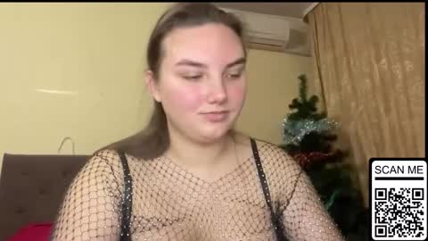 Mila online show from December 4, 6:30 pm