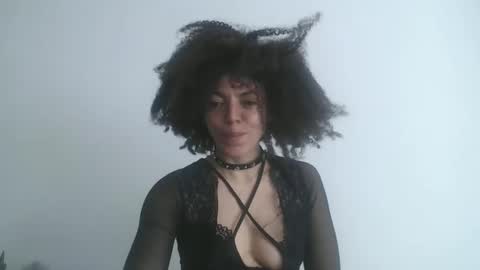 DreamyLatina online show from May 9, 5:37 pm
