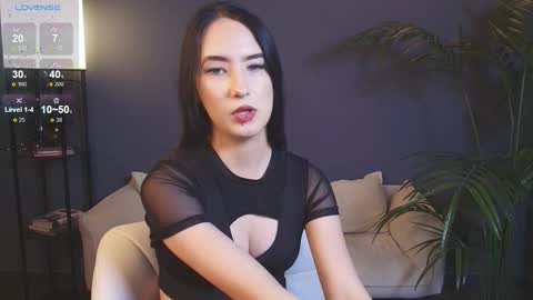 Snapshot of dreamysteps chatting on October 18, 8:17 am dreamysteps online show from October 18, 8:17 am