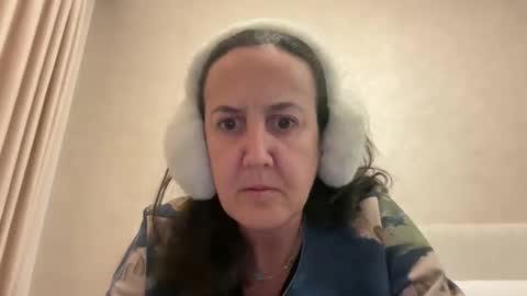 Dr. Resa online show from February 17, 5:23 pm