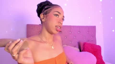 Dulce online show from April 1, 1:52 pm