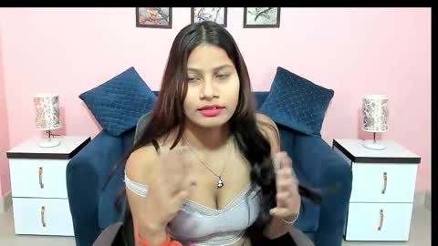 Snapshot of dumble_doree chatting on December 16, 3:19 am dumble_doree online show from December 16, 3:19 am