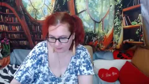 Dyanne online show from June 2, 8:26 am