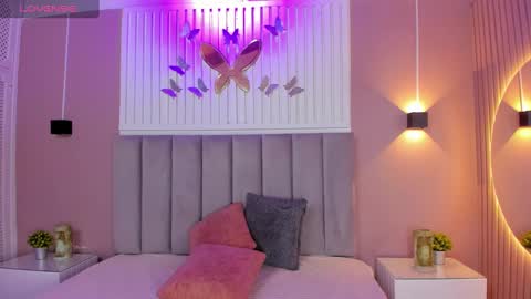 Juana online show from February 5, 11:12 am