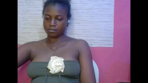 eatuupx online show from April 26, 1:03 am