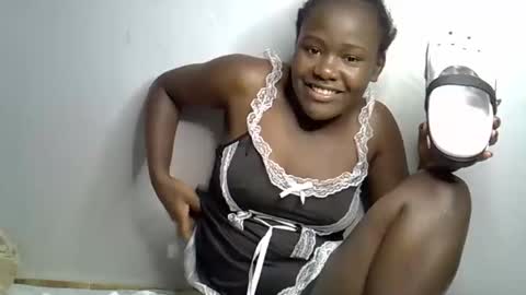 Queen online show from March 9, 9:29 pm