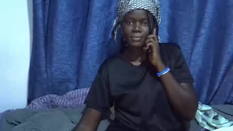 ebonybloom01 online show from September 27, 7:21 pm