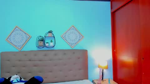 ede online show from February 12, 6:26 am