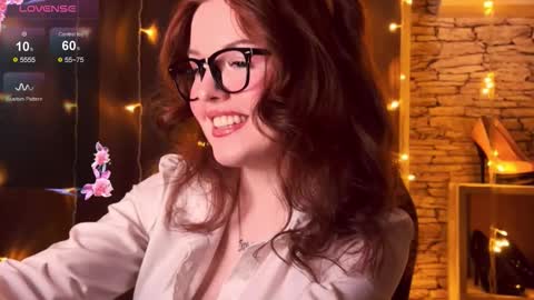 Snapshot of edithafarro chatting on October 2, 12:15 am Friendly neighbourhoud redhead online show from October 2, 12:15 am