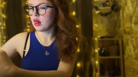 Snapshot of edithafarro chatting on January 16, 11:27 pm Friendly neighbourhoud redhead online show from January 16, 11:27 pm