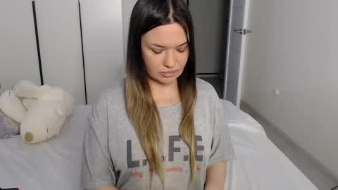 eelena4kiss online show from February 26, 3:10 pm