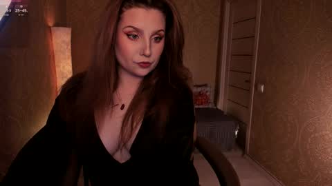 eesmaaarr online show from January 31, 11:47 pm