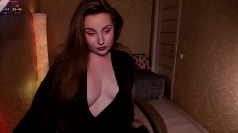 eesmaaarr online show from April 5, 12:09 am