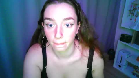 effie_balconii online show from October 27, 3:29 pm