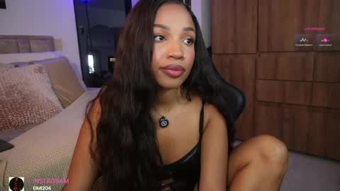 eimi   online show from April 13, 9:37 pm