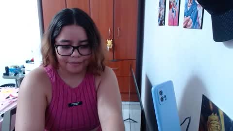 eimy_saenzz online show from March 10, 10:36 pm