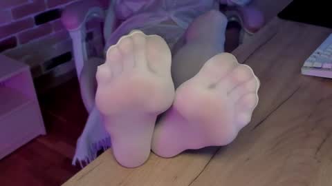 Lane online show from April 6, 3:17 am