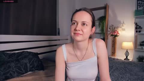 Elis 3 online show from December 18, 8:35 pm