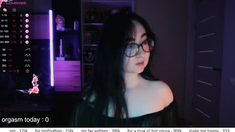 If you like it when I meow give me a thumbs up online show from March 26, 10:39 am