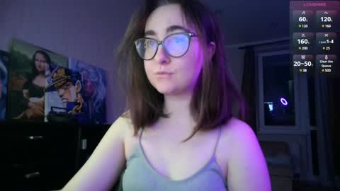 Snapshot of el_sweety chatting on December 18, 3:11 pm If you like it when I meow give me a thumbs up online show from December 18, 3:11 pm