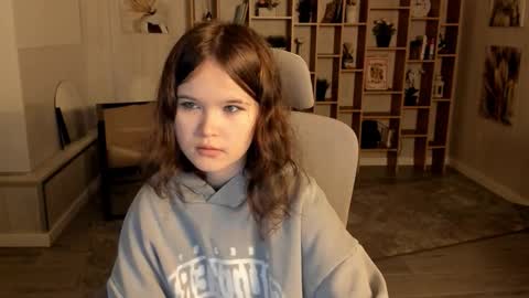 Your sweet girl online show from September 16, 7:00 pm