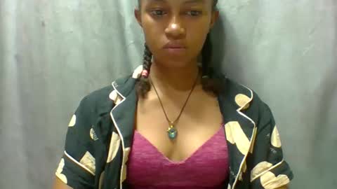 elaliealdy online show from October 4, 12:11 pm